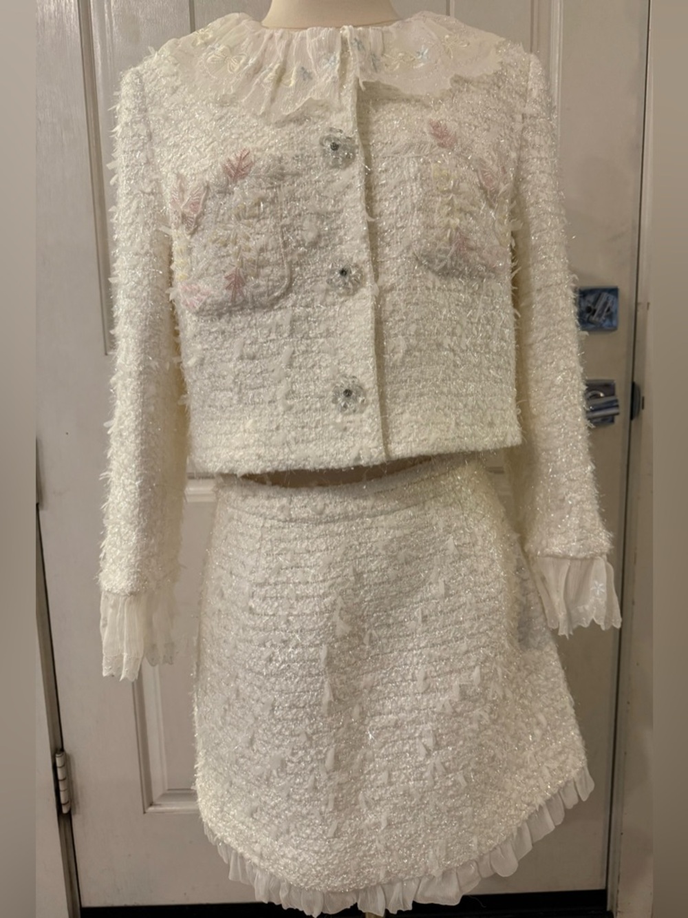 Marie Elie Paris Textured 2 Piece Skirt Set cream lace silk embellishment sz 38